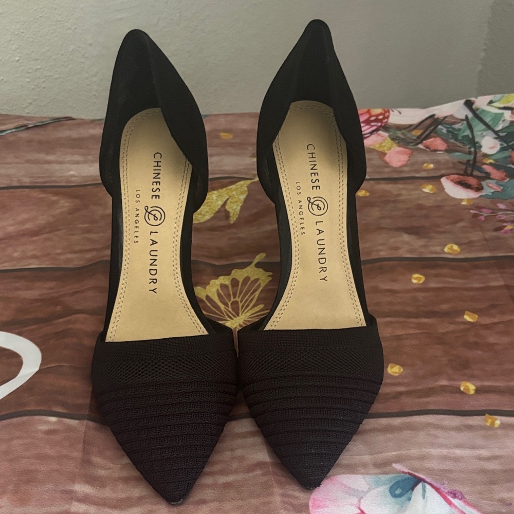Chinese Laundry Black Pointed Heels